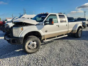 Ford F-350 6.7L 8 2012