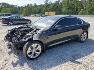 Jaguar XE 2.0L 4 2020