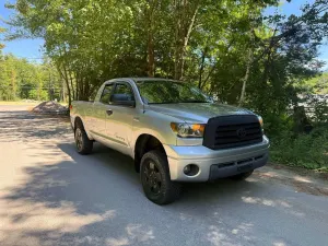 Toyota Tundra 5.7L 8 2007