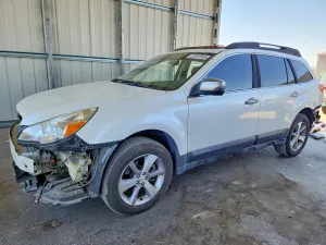 Subaru Outback 3.6L 6 2013