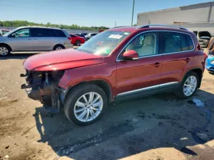 Volkswagen Tiguan 2.0L 4 2014