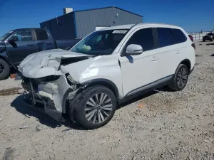 Mitsubishi Outlander 2.4L 4 2019