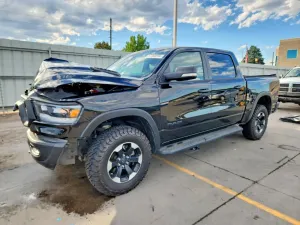 RAM 1500 5.7L 8 2021