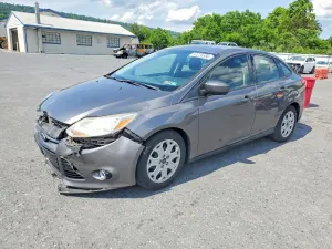 Ford Focus 2.0L 4 2012