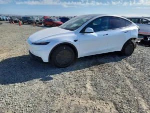 Tesla Model Y 2026