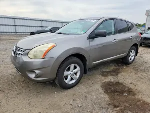 Nissan Rogue 2.5L 4 2012