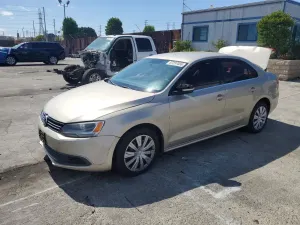 Volkswagen Jetta 2.5L 5 2013