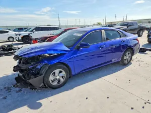 Hyundai Elantra 2.0L 4 2024