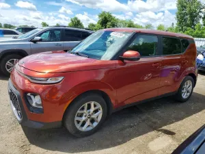 Kia Soul 2.0L 4 2021