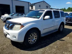 Nissan Pathfinder 4.0L 6 2010