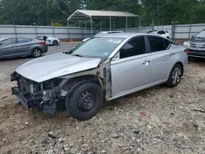 Nissan Altima 2.5L 4 2019