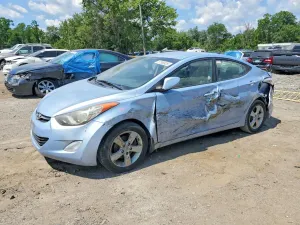 Hyundai Elantra 1.8L 4 2012