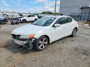 Acura ILX 2.0L 4 2013