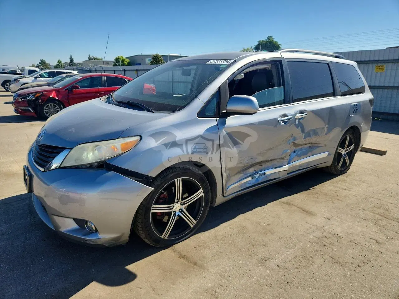 Toyota Sienna 3.5L 6 2011