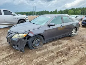 Toyota Camry 2.5L 4 2010