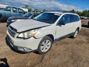 Subaru Outback 2.5L 4 2012