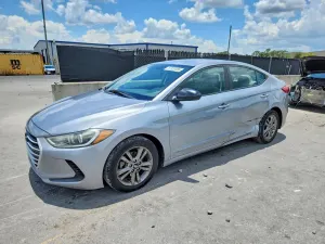 Hyundai Elantra 2.0L 4 2017
