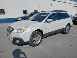 Subaru Outback 2.5L 4 2013