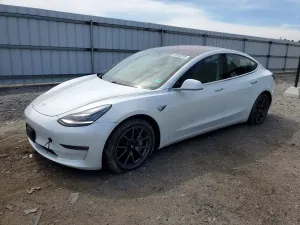 Tesla Model 3 2018