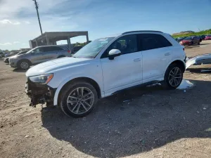 Audi Q3 2.0L 4 2022