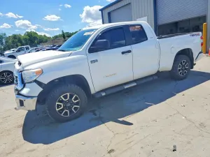 Toyota Tundra 5.7L 8 2016
