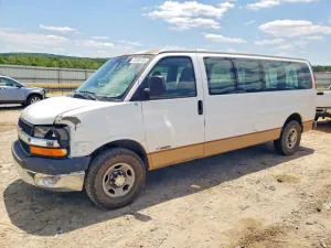Chevrolet Express 6.0L 8 2004