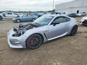 Toyota GR86 2.4L 4 2025