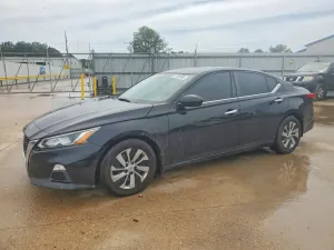 Nissan Altima 2.5L 4 2019