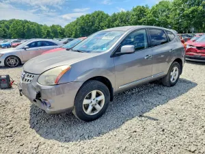 Nissan Rogue 2.5L 4 2013
