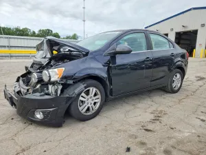 Chevrolet Aveo (Sonic) 1.8L 4 2013