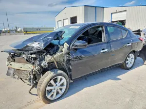 Nissan Versa 1.6L 4 2015