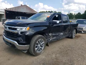 Chevrolet Silverado 1500 5.3L 8 2024