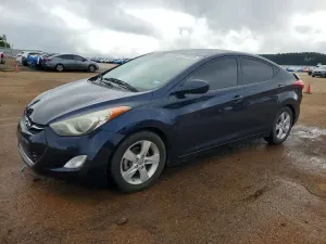 Hyundai Elantra 1.8L 4 2013