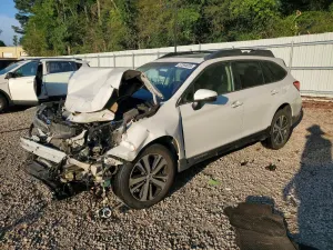 Subaru Outback 2.5L 4 2019