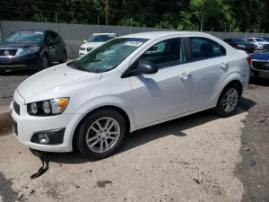 Chevrolet Aveo (Sonic) 1.8L 4 2014