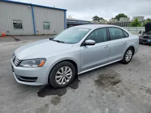Volkswagen Passat 1.8L 4 2014