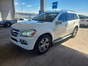 Mercedes-Benz GL 4.6L 8 2010