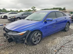Hyundai Elantra 2.0L 4 2024