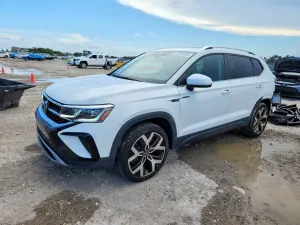 Volkswagen Taos 1.5L 4 2022