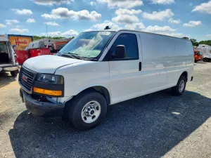 GMC Savana 4.3L 6 2023