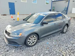 Volkswagen Jetta 1.4L 4 2016