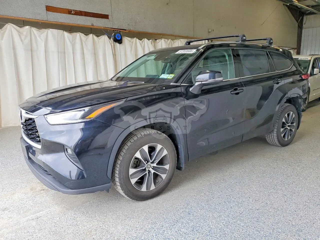 Toyota Highlander 3.5L 6 2021