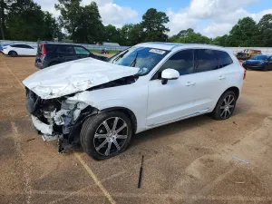 Volvo XC60 2.0L 4 2021