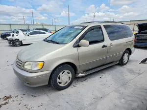 Toyota Sienna 3.0L 6 2001