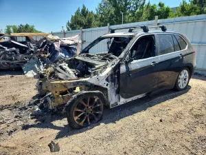 BMW X5 3.0L 6 2015