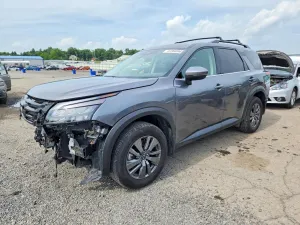 Nissan Pathfinder 3.5L 6 2025