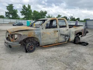 Dodge RAM 5.7L 8 2006