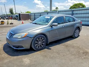Chrysler 200 2.4L 4 2012