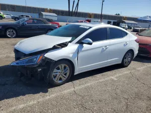 Hyundai Elantra 2.0L 4 2019