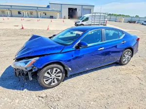 Nissan Altima 2.5L 4 2020